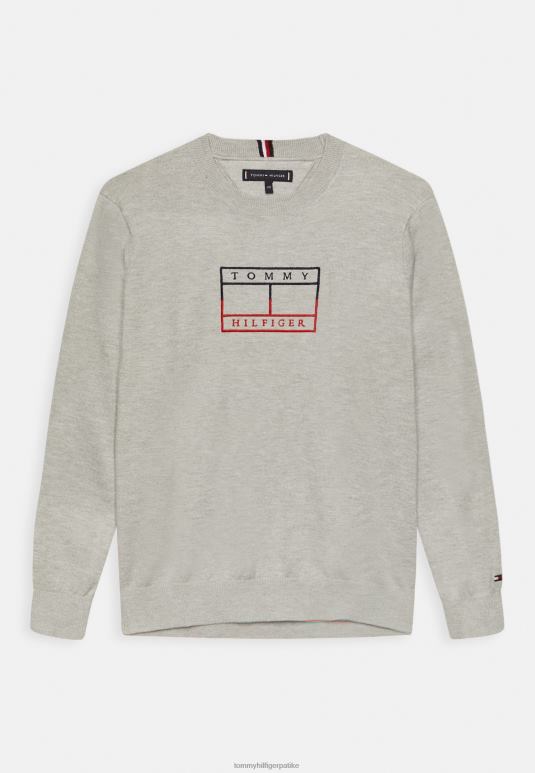 Tommy Hilfiger извезена застава џемпер - 2D0805763 Tommy Hilfiger Clothing светло сиви врес